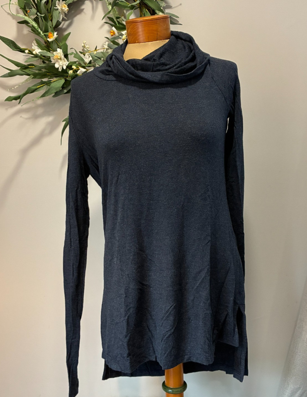 Cabi Turtle Tee Tunic 3628 Midnight Blue Gray Cowl Neck Long Sleeve Top